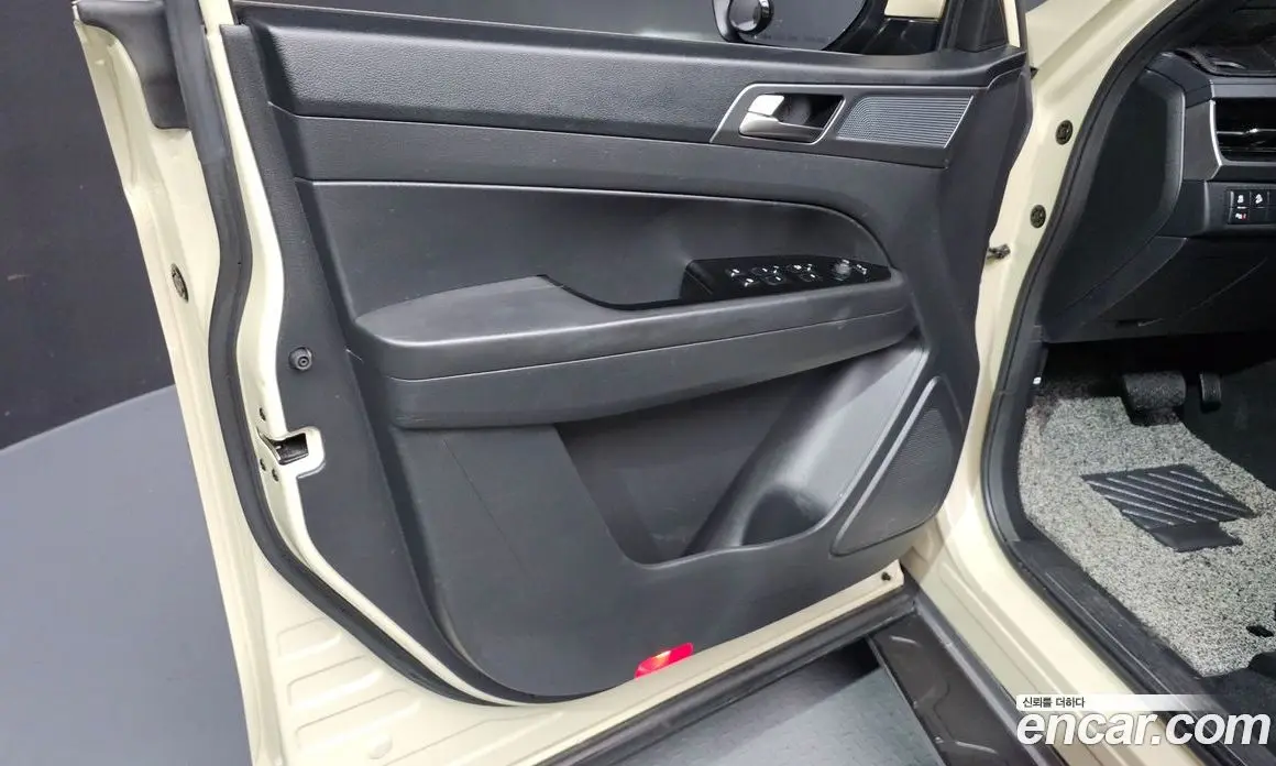 SsangYong Rexton 2023 2.2 автомат (гидро), фото 14