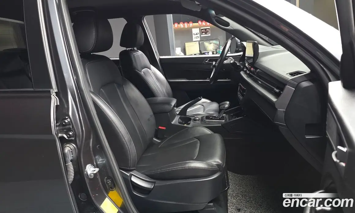 SsangYong Rexton 2023 2.2 автомат (гидро), фото 17
