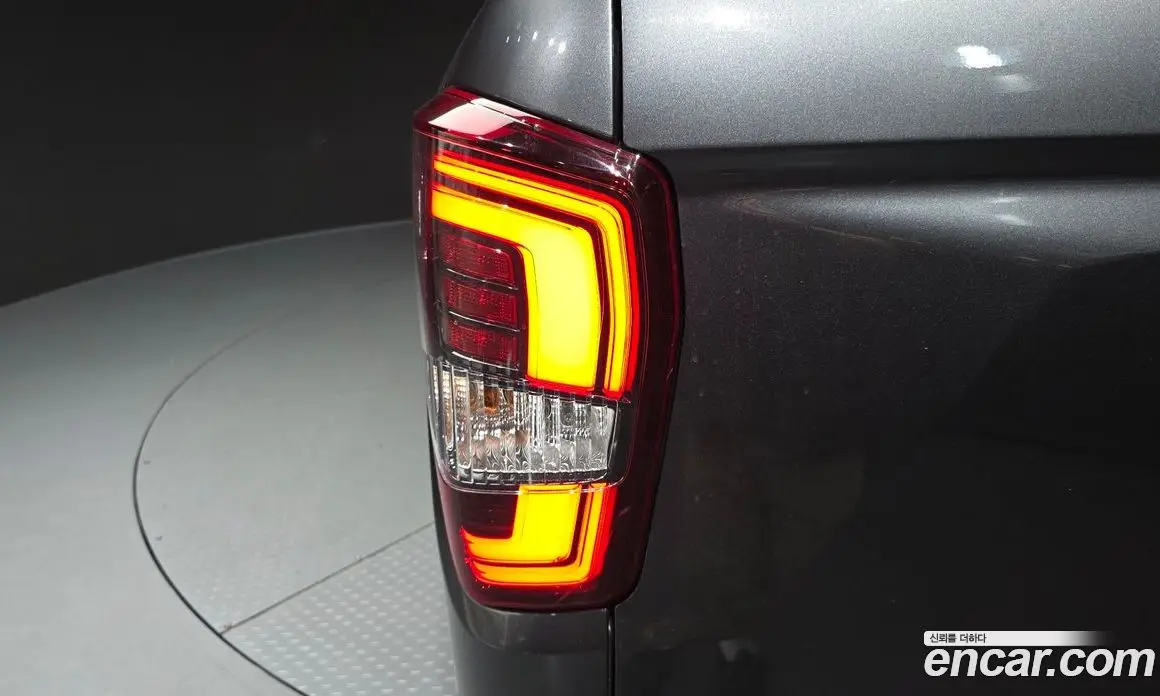 SsangYong Rexton 2023 2.2 автомат (гидро), фото 9