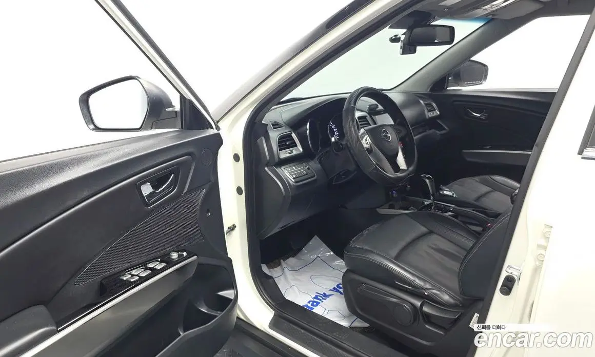 SsangYong TIBOLI 2015 1.6 автомат (гидро), фото 13 SsangYong TIBOLI 2015 1.6 автомат (гидро), фото 13