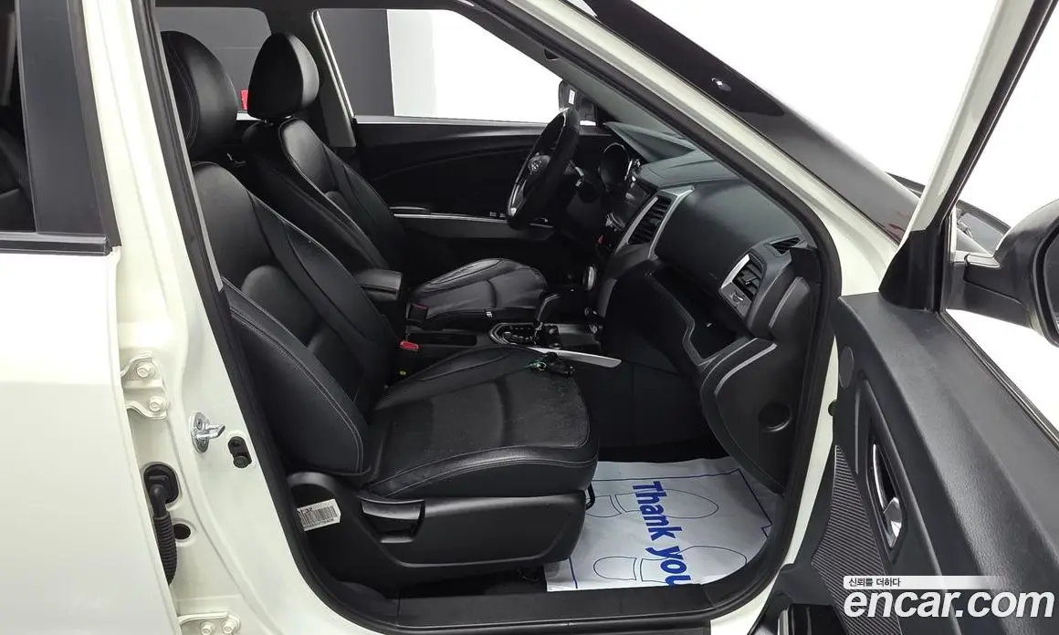 SsangYong TIBOLI 2015 1.6 автомат (гидро), фото 16 SsangYong TIBOLI 2015 1.6 автомат (гидро), фото 16
