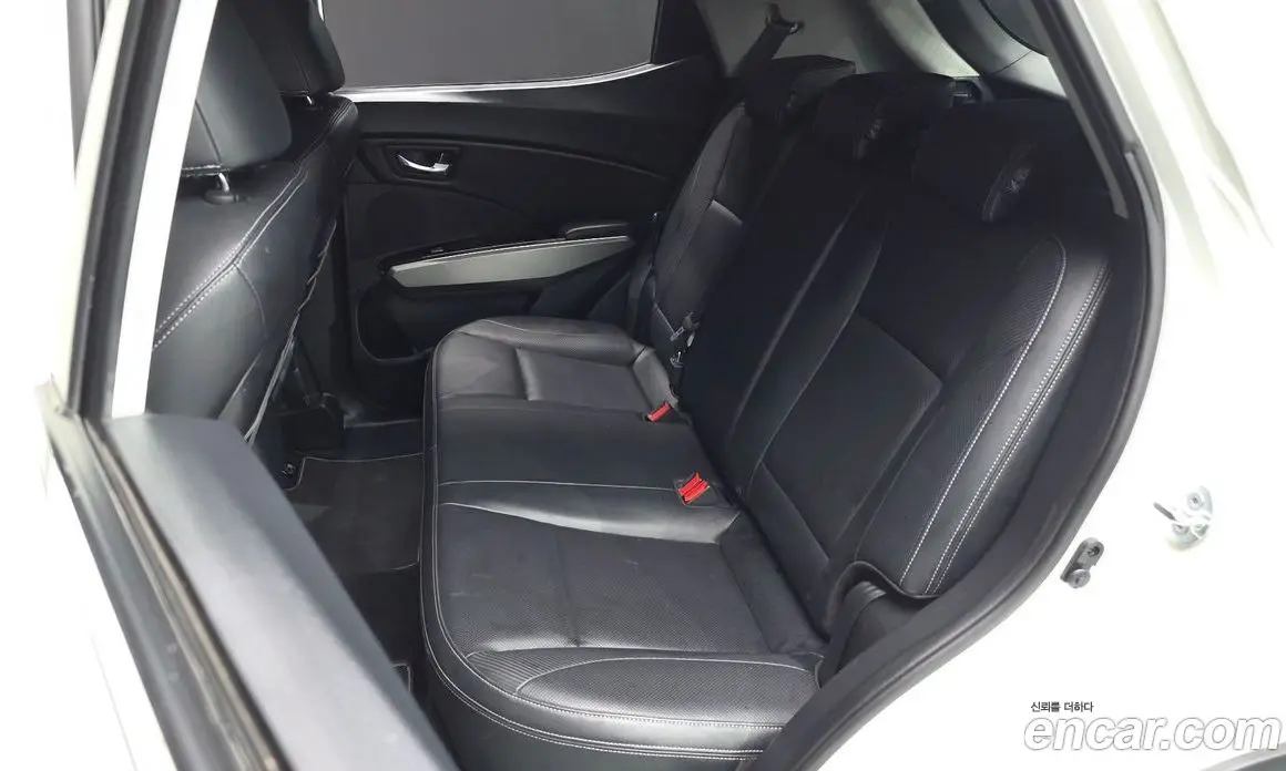 SsangYong TIBOLI 2016 1.6 автомат (гидро), фото 18 SsangYong TIBOLI 2016 1.6 автомат (гидро), фото 18