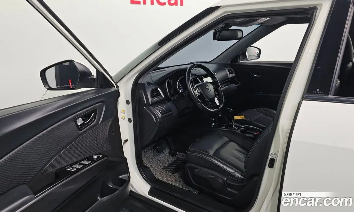 SsangYong TIBOLI 2016 1.6 автомат (гидро), фото 12 SsangYong TIBOLI 2016 1.6 автомат (гидро), фото 12