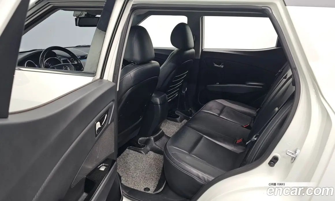 SsangYong TIBOLI 2016 1.6 автомат (гидро), фото 17 SsangYong TIBOLI 2016 1.6 автомат (гидро), фото 17