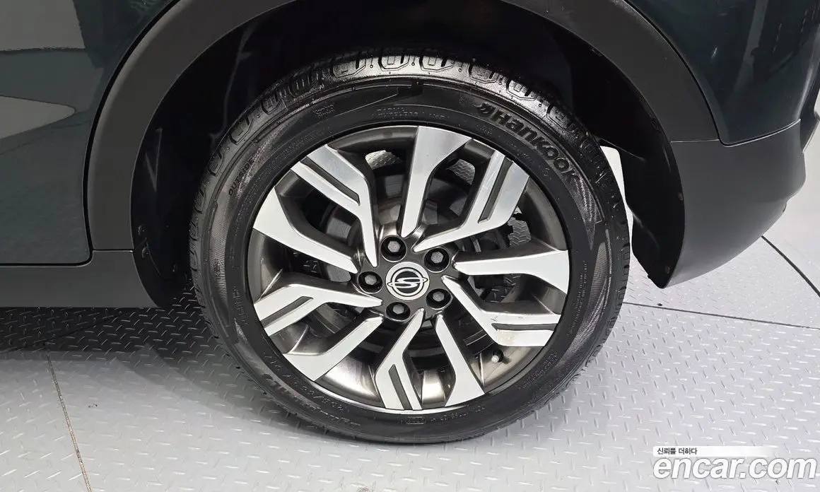 SsangYong TIBOLI 2017 1.6 автомат (гидро), фото 5 SsangYong TIBOLI 2017 1.6 автомат (гидро), фото 5