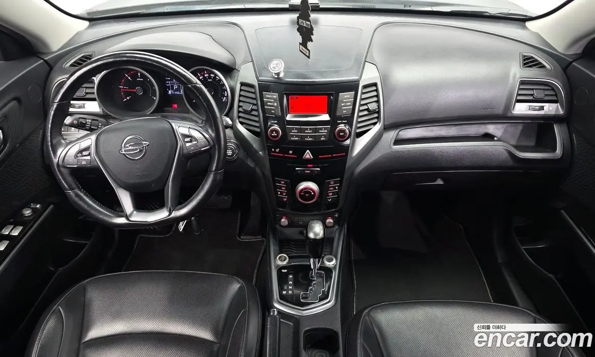 SsangYong TIBOLI 2017 1.6 автомат (гидро), фото 10 SsangYong TIBOLI 2017 1.6 автомат (гидро), фото 10