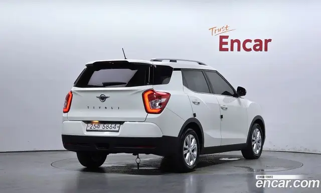SsangYong TIBOLI 2018 1.6 автомат (гидро), миниатюра 2