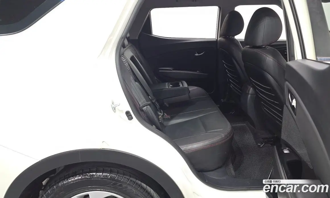 SsangYong TIBOLI 2018 1.6 автомат (гидро), фото 17