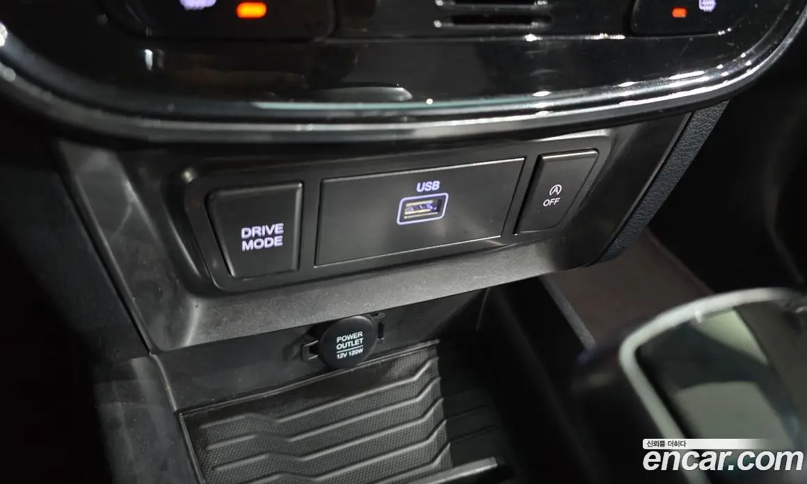 SsangYong TIBOLI 2019 1.5 автомат (гидро), фото 13 SsangYong TIBOLI 2019 1.5 автомат (гидро), фото 13