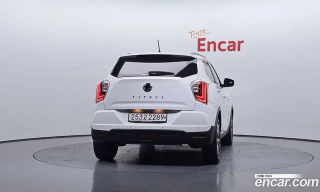 SsangYong TIBOLI 2020 1.5 автомат (гидро), миниатюра 4