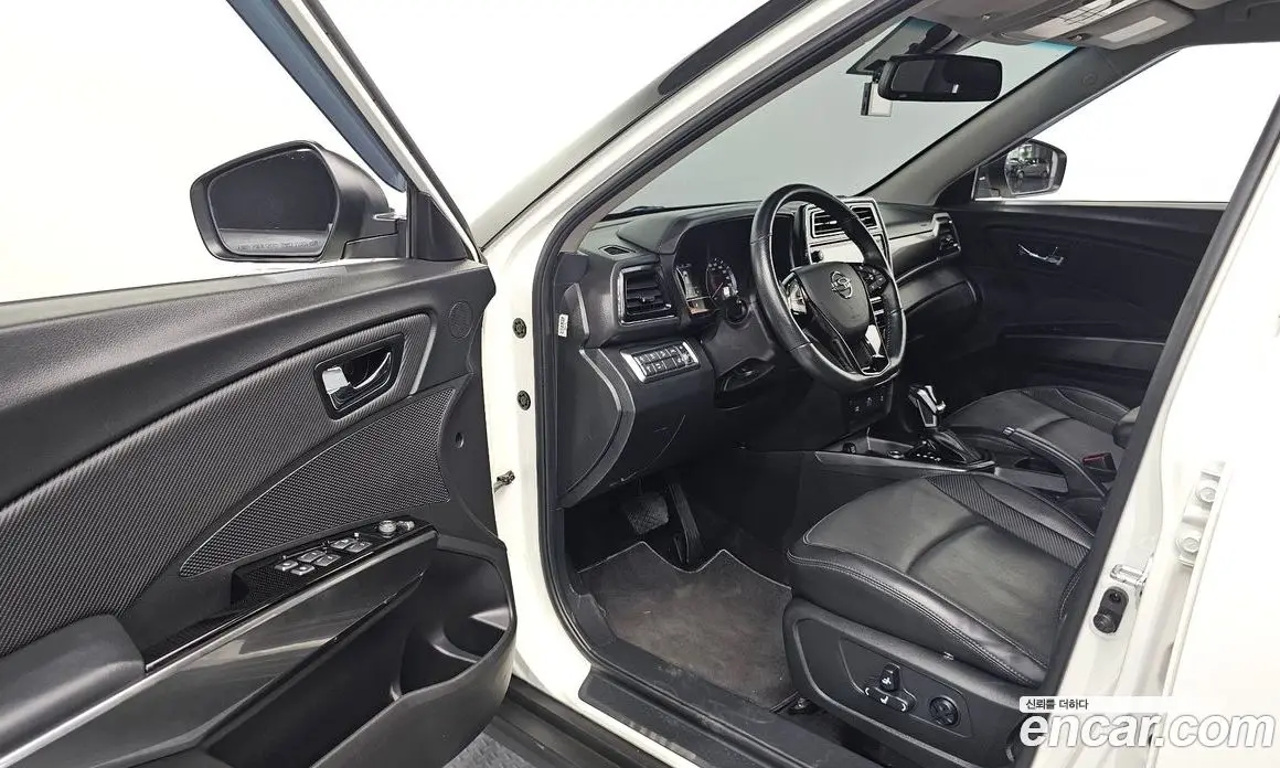 SsangYong TIBOLI 2022 1.5 автомат (гидро), фото 13