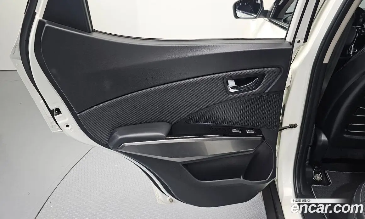 SsangYong TIBOLI 2022 1.5 автомат (гидро), фото 15