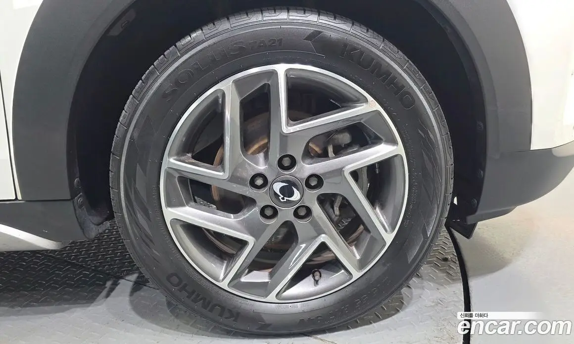 SsangYong TIBOLI 2023 1.5 автомат (гидро), фото 7 SsangYong TIBOLI 2023 1.5 автомат (гидро), фото 7