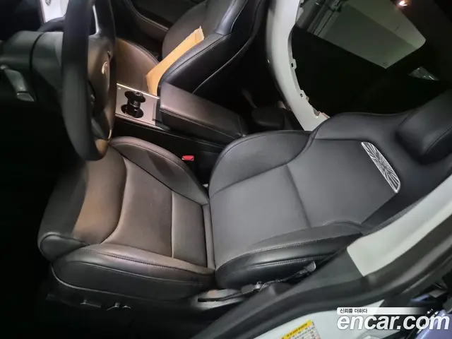 Tesla Model Y 2021 0.2 автомат (гидро), миниатюра 10