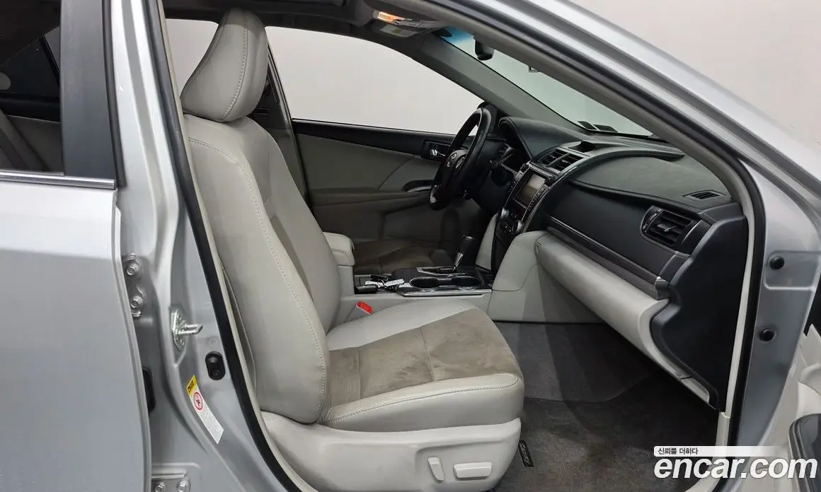 Toyota Camry 2012 2.5 автомат (гидро), фото 11