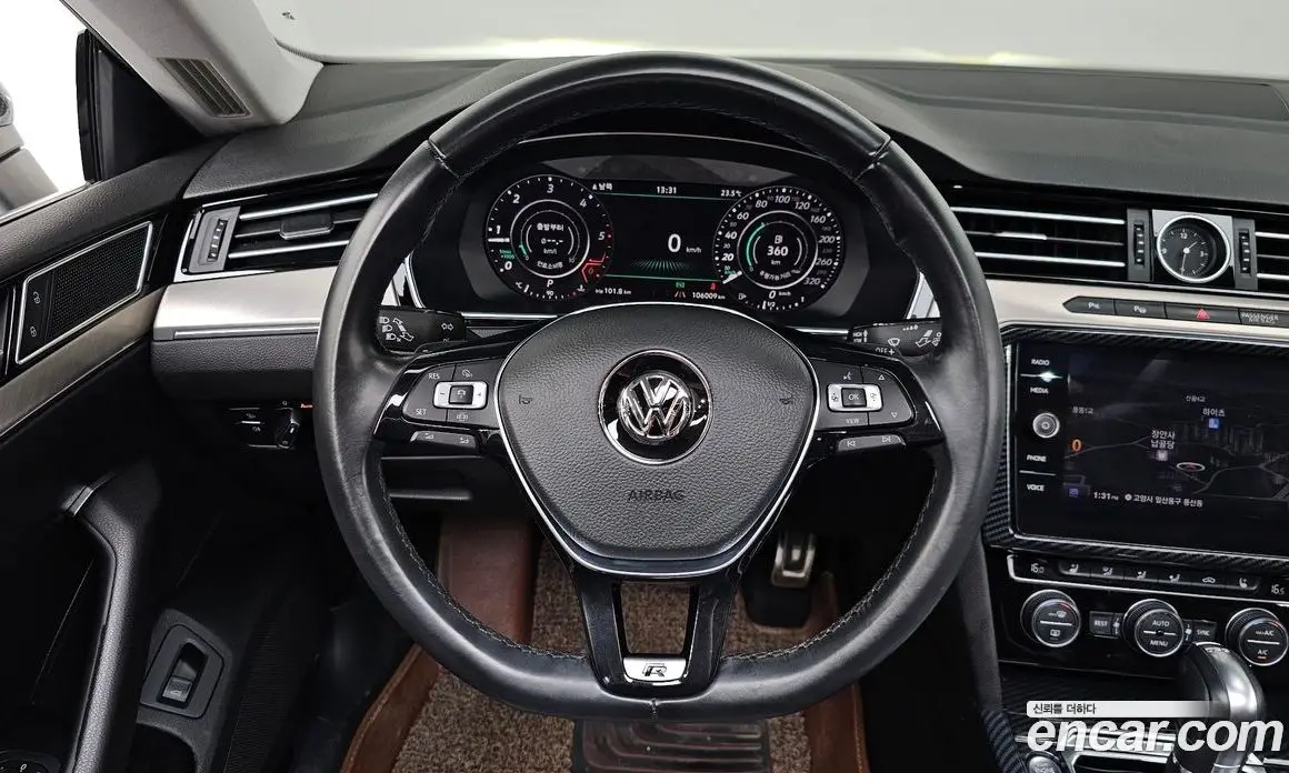 Volkswagen Arteon 2019 2.0 автомат (гидро), фото 18