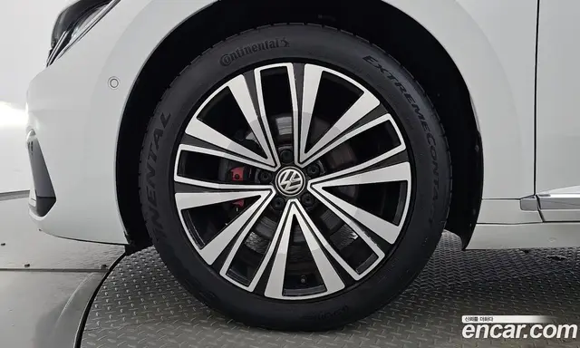 Volkswagen Arteon 2019 2.0 автомат (гидро), миниатюра 4