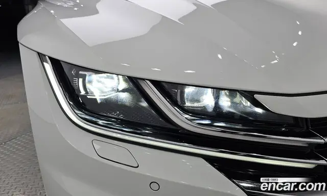 Volkswagen Arteon 2019 2.0 автомат (гидро), миниатюра 7