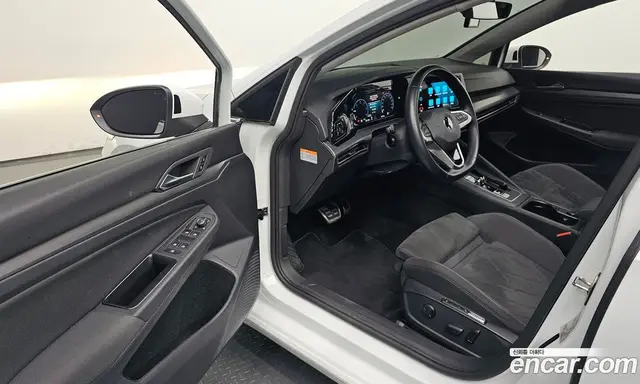 Volkswagen Golf 2022 2.0 автомат (гидро), миниатюра 12