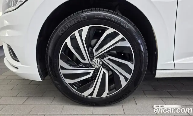 Volkswagen Jetta 2021 1.4 автомат (гидро), миниатюра 5