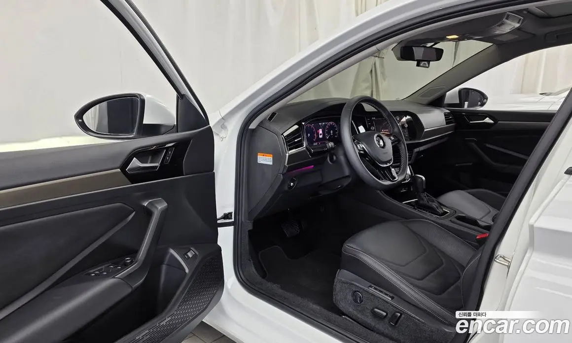 Volkswagen Jetta 2021 1.4 автомат (гидро), фото 10