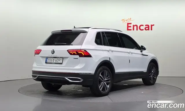 Volkswagen Tiguan 2022 2.0 автомат (гидро), миниатюра 2