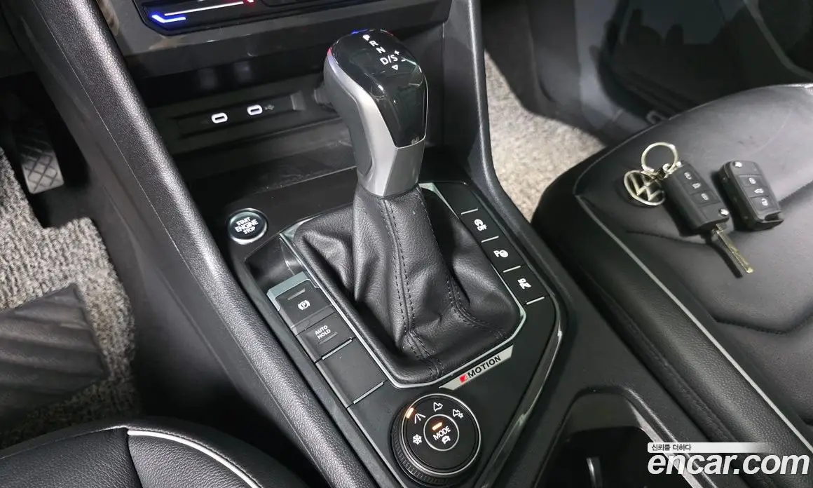 Volkswagen Tiguan 2022 2.0 автомат (гидро), фото 12