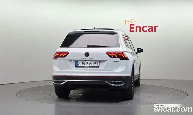 Volkswagen Tiguan 2022 2.0 автомат (гидро), миниатюра 4