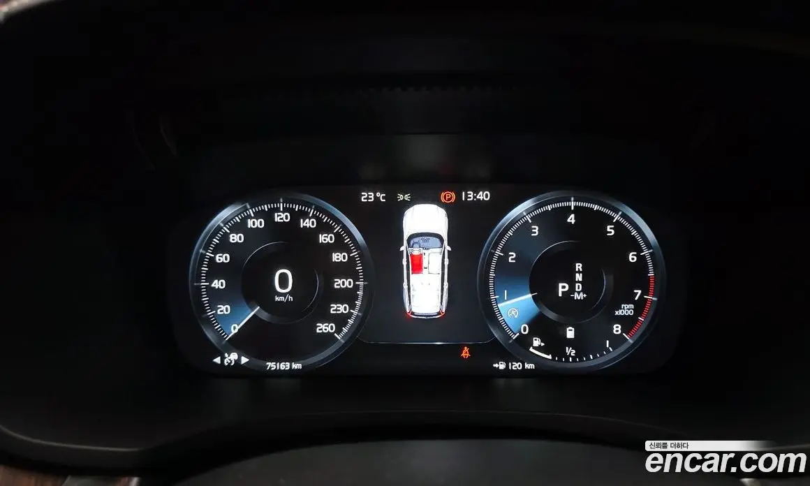 Volvo V60 2021 2.0 автомат (гидро), фото 11