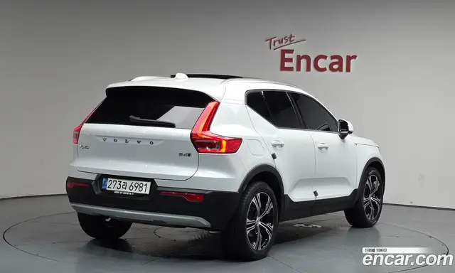 Volvo XC40, 2021, 106 933 км