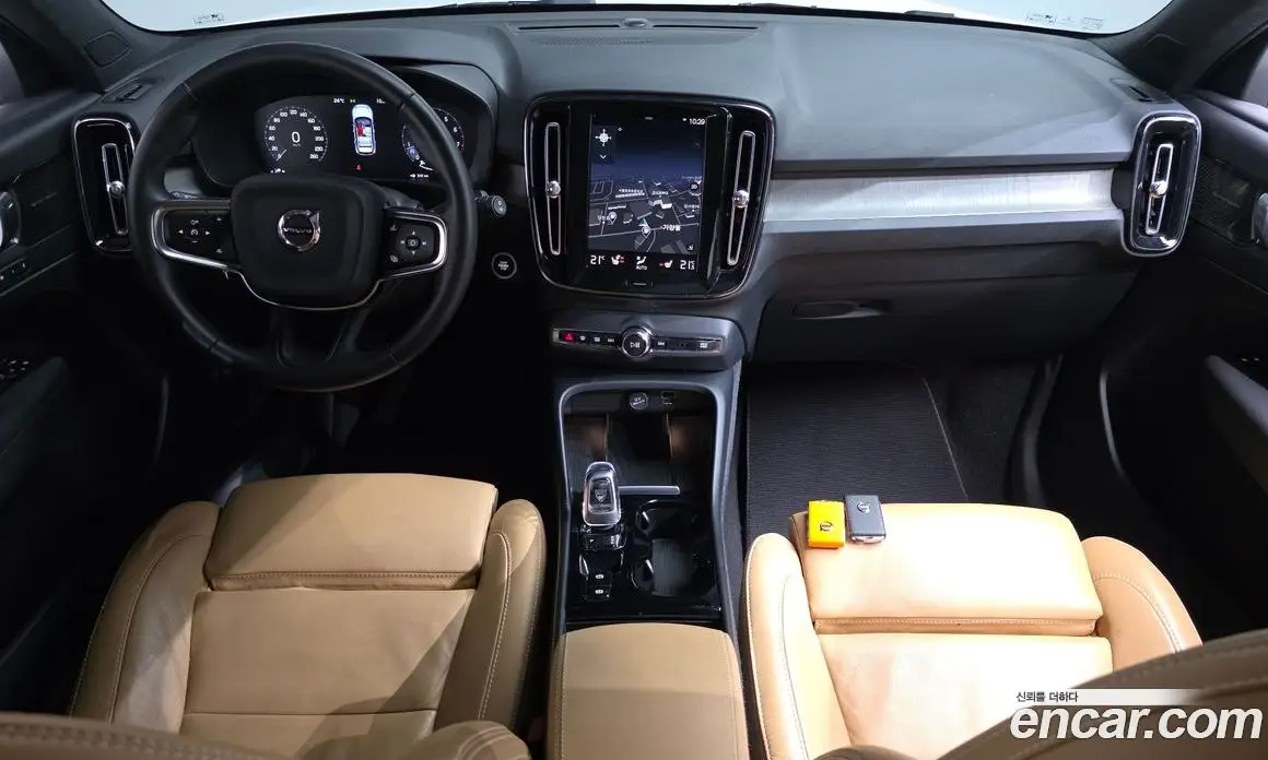 Volvo XC40 2021 2.0 автомат (гидро), фото 9 Volvo XC40 2021 2.0 автомат (гидро), фото 9