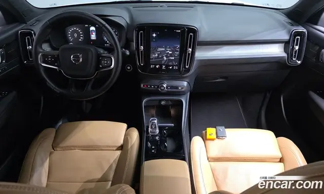 Volvo XC40 2021 2.0 автомат (гидро), миниатюра 9 Volvo XC40 2021 2.0 автомат (гидро), миниатюра 9