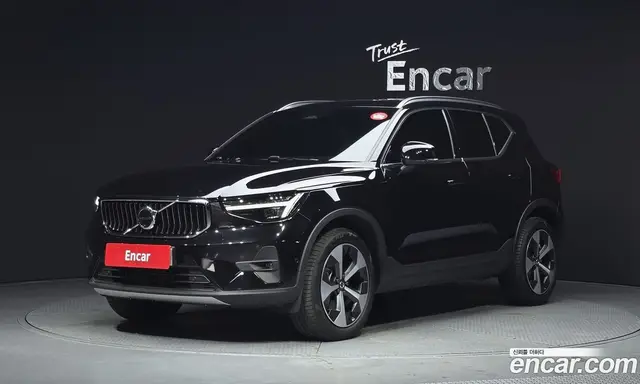 Volvo XC40, 2025, 25 799 км