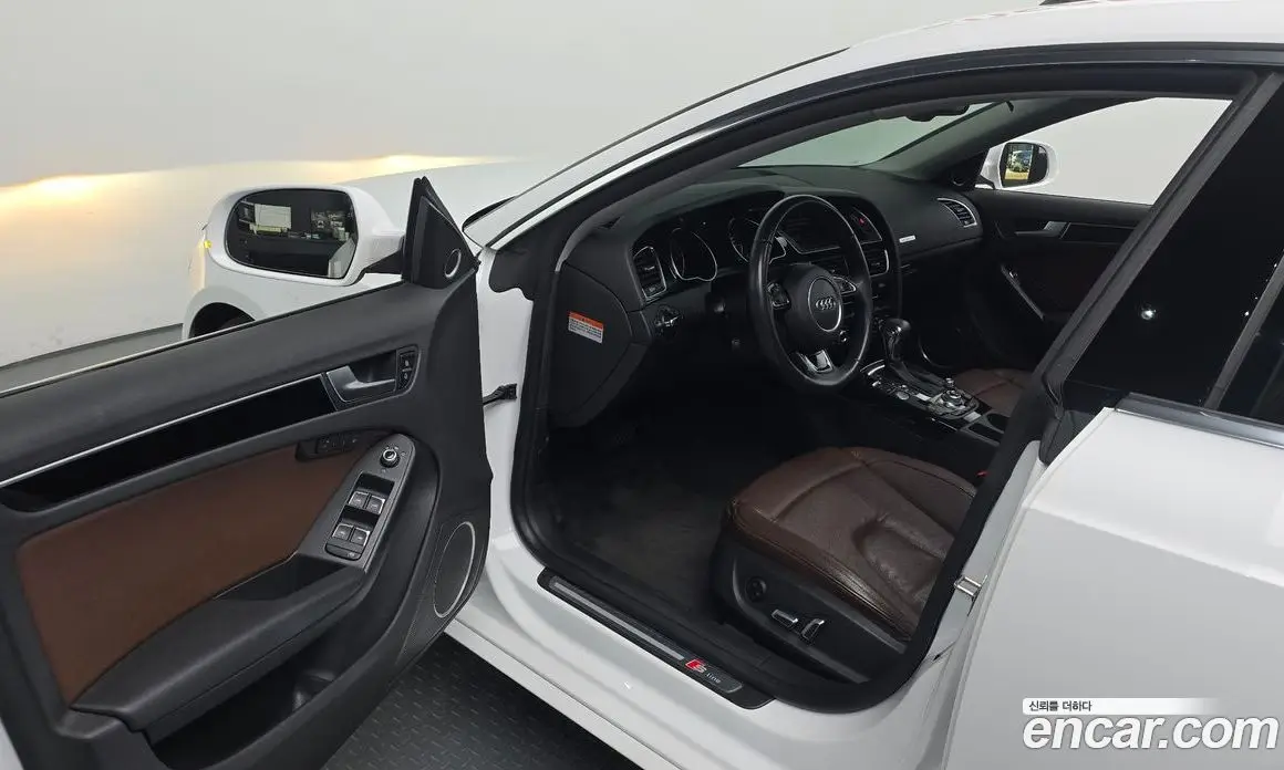 Audi A5 2014 2.0 автомат (гидро), фото 12 Audi A5 2014 2.0 автомат (гидро), фото 12
