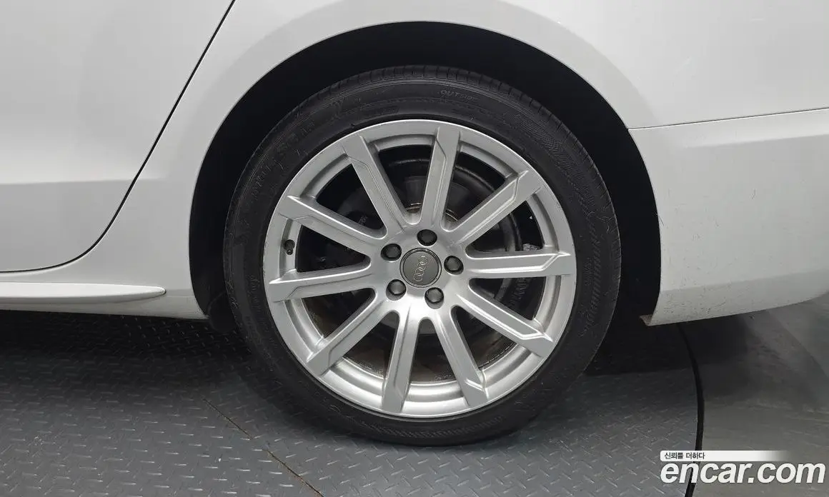 Audi A5 2014 2.0 автомат (гидро), фото 6 Audi A5 2014 2.0 автомат (гидро), фото 6
