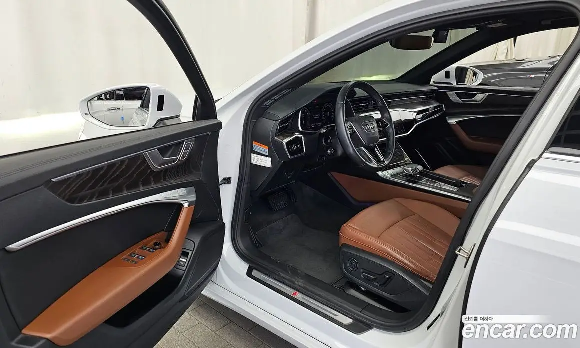 Audi A6 2020 2.0 автомат (гидро), фото 13
