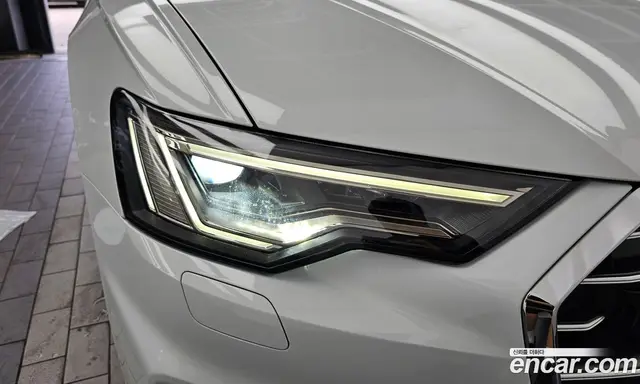 Audi A6 2020 2.0 автомат (гидро), миниатюра 8