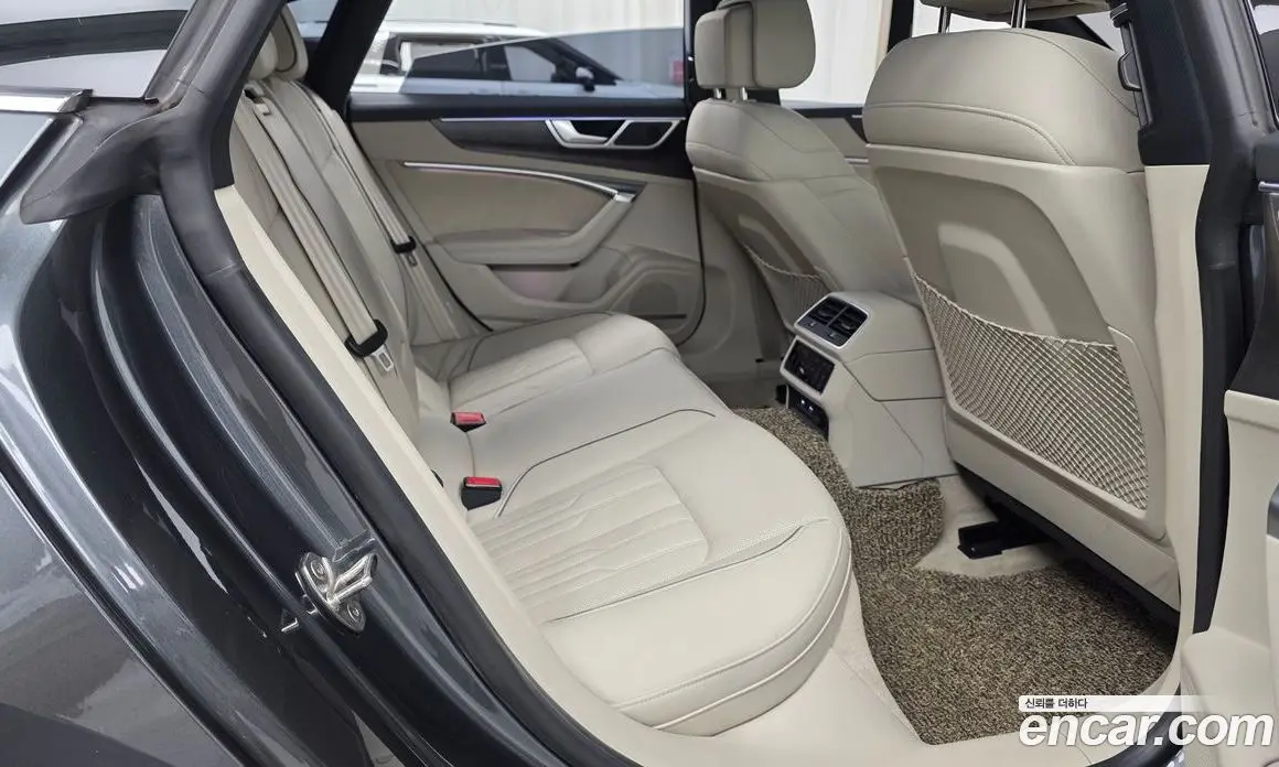 Audi A7 2020 3.0 автомат (гидро), фото 17 Audi A7 2020 3.0 автомат (гидро), фото 17