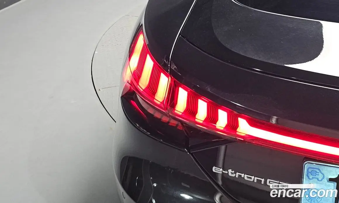 Audi e-tron GT 2022 0.1 автомат (гидро), фото 9