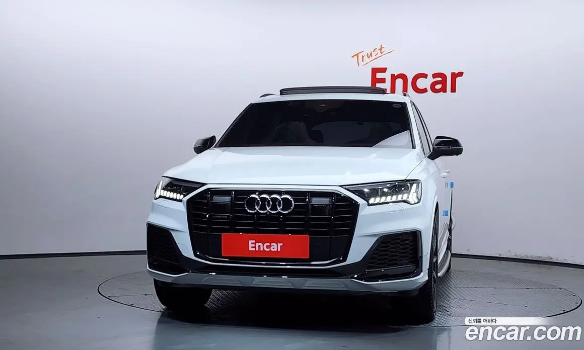 Audi Q7 2021 3.0 автомат (гидро), фото 3 Audi Q7 2021 3.0 автомат (гидро), фото 3