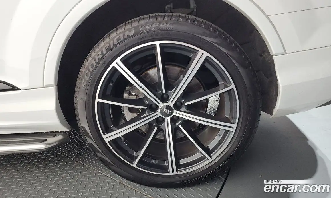 Audi Q7 2021 3.0 автомат (гидро), фото 7 Audi Q7 2021 3.0 автомат (гидро), фото 7
