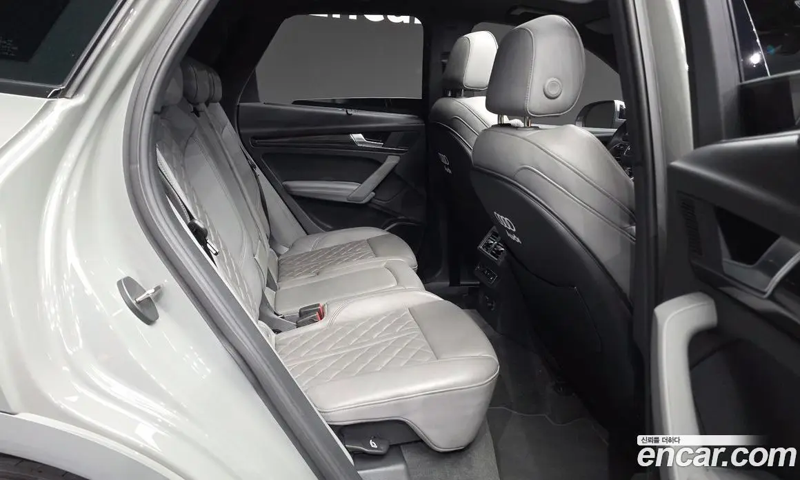 Audi SQ5 2021 3.0 автомат (гидро), фото 18 Audi SQ5 2021 3.0 автомат (гидро), фото 18
