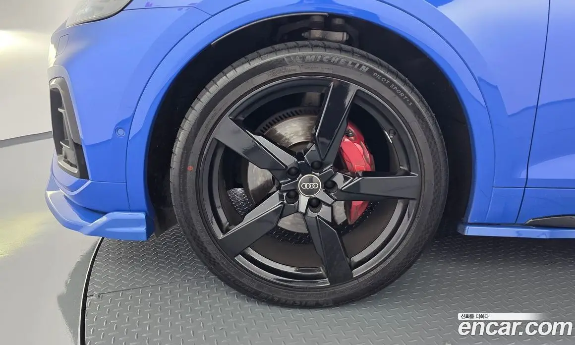 Audi SQ5 2023 3.0 автомат (гидро), фото 5 Audi SQ5 2023 3.0 автомат (гидро), фото 5