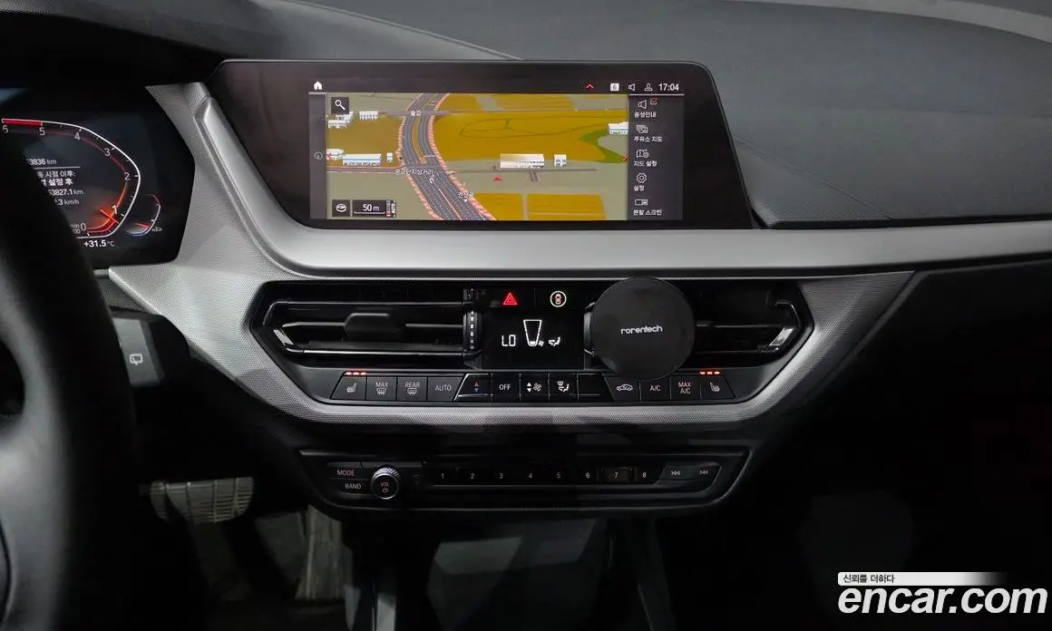 BMW 1 серия 2021 2.0 автомат (гидро), фото 18