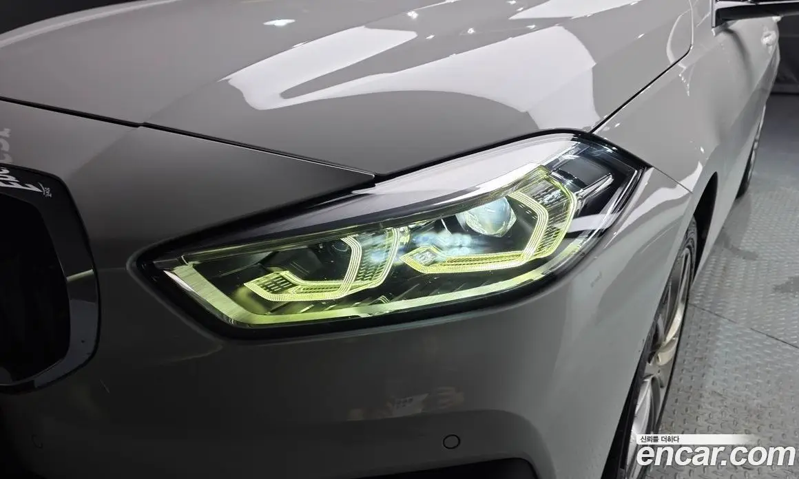 BMW 1 серия 2021 2.0 автомат (гидро), фото 7