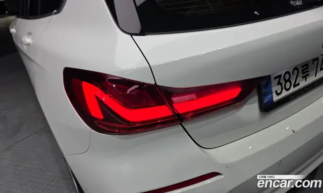 BMW 1 серия 2021 2.0 автомат (гидро), миниатюра 8