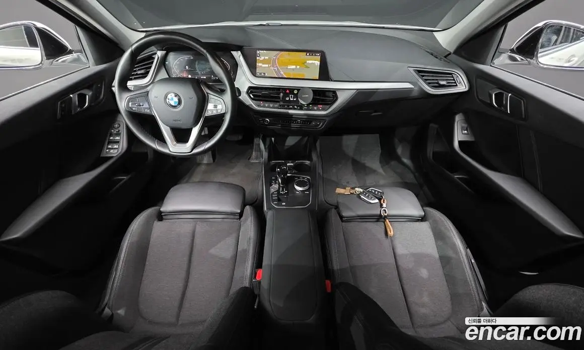 BMW 1 серия 2021 2.0 автомат (гидро), фото 9