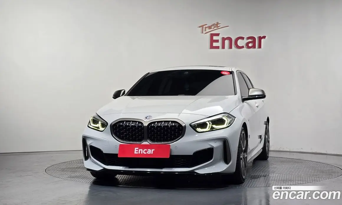 BMW 1 серия 2022 2.0 автомат (гидро), фото 3