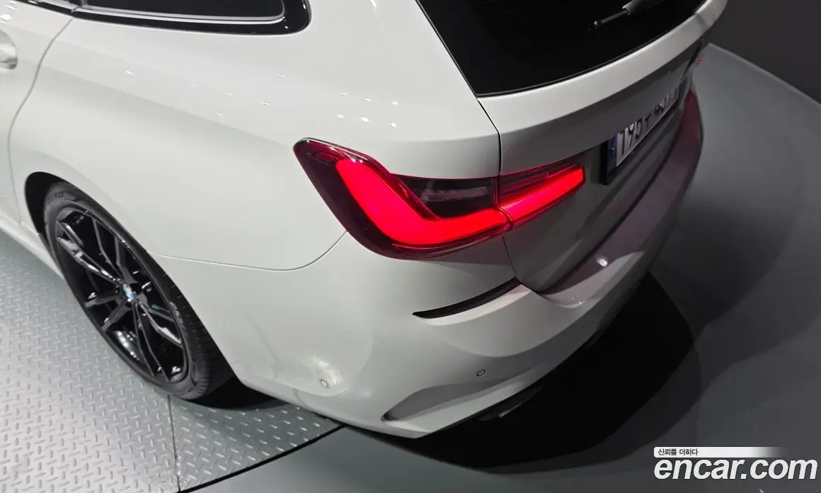BMW 3 серия 2022 2.0 автомат (гидро), фото 9