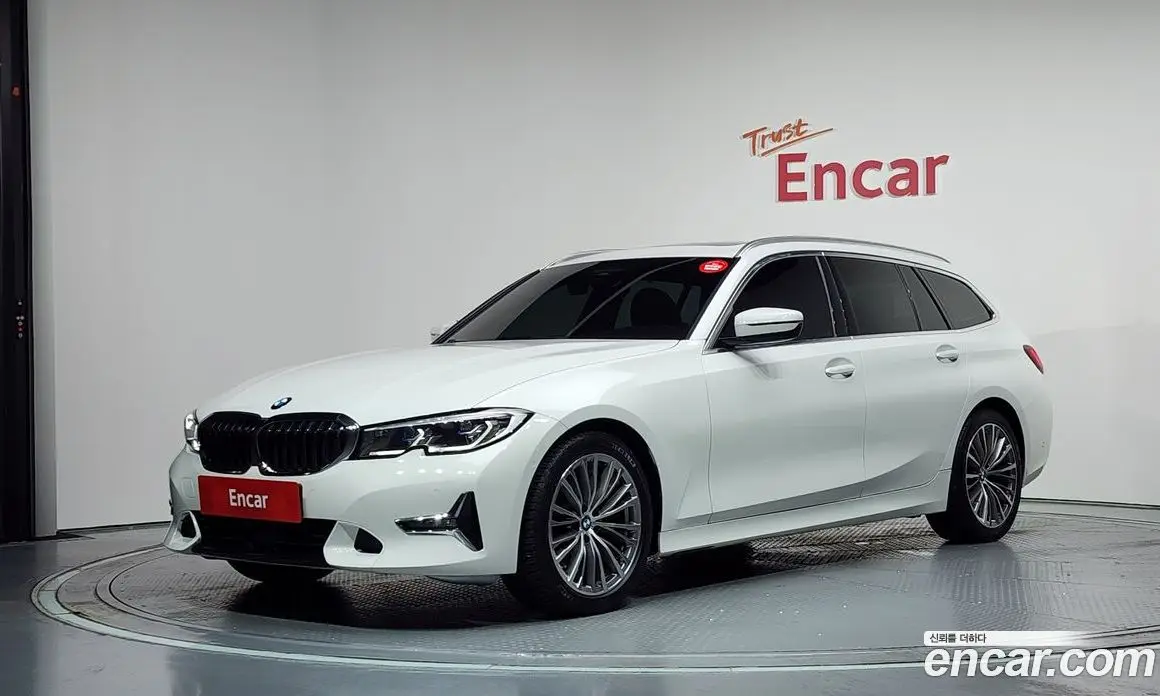 BMW 3 серия 2022 2.0 автомат (гидро), фото 1 BMW 3 серия 2022 2.0 автомат (гидро), фото 1